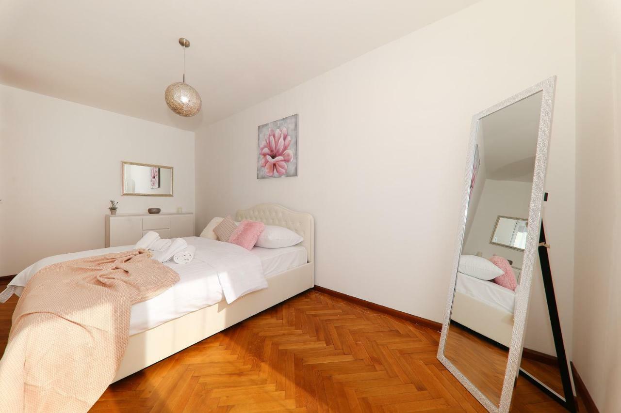 Grande Riposo Apartment ซาดาร์ ภายนอก รูปภาพ